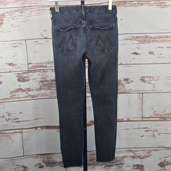 Mother High Waisted Looker Ankle Fray Jean Blackbird Size 26 - Picture 2 of 8